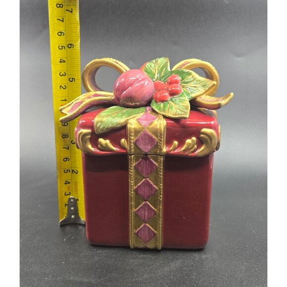 Fitz & Floyd Classics Renaissance Red Ceramic Gift Box With Gold Accents excelle - Picture 8 of 9